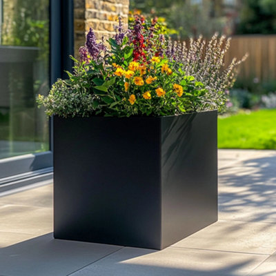 50cm Zinc Galvanised Matte Black Square Planter | DIY at B&Q