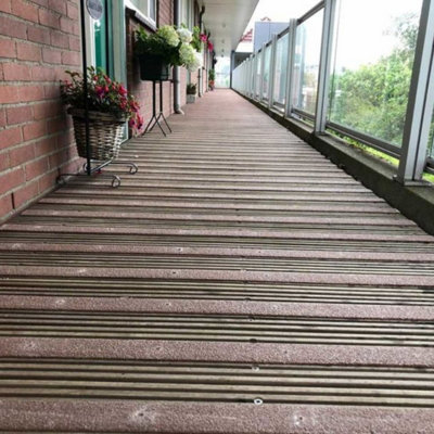 50mm Wide Non-Slip Anti-Skid Decking Strips - Safety and Style for Outdoor Space - BROWN Brown 1000mmx50mm - x12