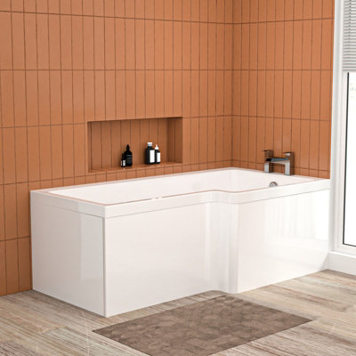 B&Q -  L Shaped Rh 1600mm Curved Shower Bath Acrylic & Front Panel