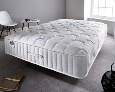 B&Q -  Somnior 3500 Sovereign Pocket Sprung With Memory Foam Quilted MattressDouble