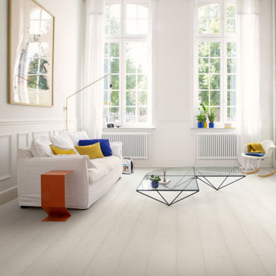 B&Q -  Signature Painted Oak White Laminate Flooring