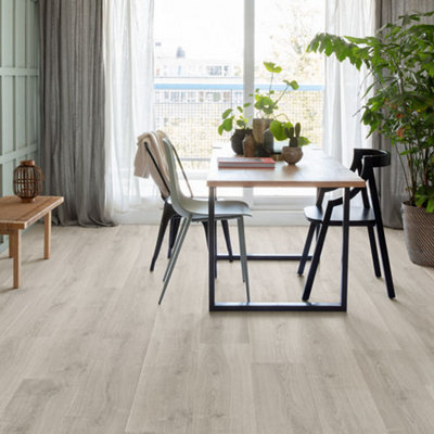 Quick-Step Signature Brushed Oak Grey  Laminate Flooring from B&Q