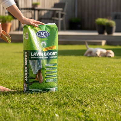 Lawn Boost Organic Lawn Fertiliser 10Kg 200M2 from B&Q
