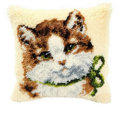 B&Q -  L/hk Cush KittenLatch Hook Kit: Cushion: KittenVervaco