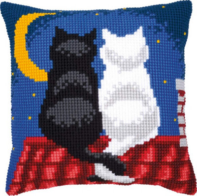 B&Q -  Cushion Rooftop CatsCross Stitch Kit: Cushion: Roof Top CatsVervaco