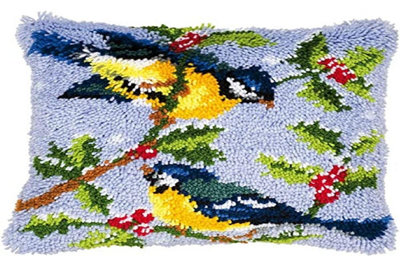 B&Q -  L/hk Cush W/sceneLatch Hook Kit: Cushion: Winter Scene Blue BirdVervaco