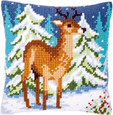 Groves Of Thames Cushion Deer Winter - Cross Stitch Kit: Cushion: Deer In Winter - Vervaco