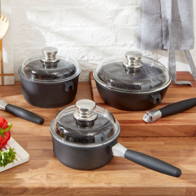 Berghoff Eurocast 3 Pc Starter Set With Oven Safe CoversPfoa FreeNon-StickLightweightCastSuitable For Induction from B&Q