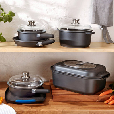 Berghoff Eurocast 6 Pc Sunshine Set With Oven Safe CoversPfoa FreeNon-StickLightweightCastSuitable For Induction from B&Q