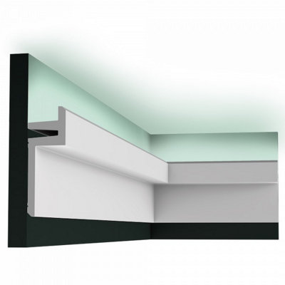 B&Q -  C382 L3 Linear Led Lighting Moulding 2 Pack4 Metres