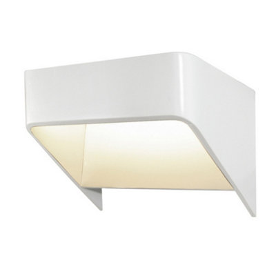 Luminosa Lighting Luminosa Louvre Integrated Led Wall Light White from B&Q