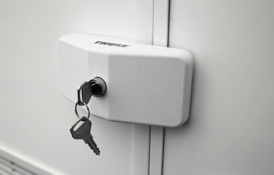 Thule White Caravan & Motorhome Extra Antitheft Security Door Lock - Image 4