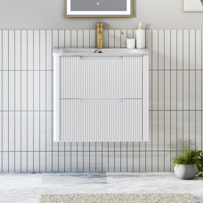 B&Q -  Avenza 600mm Matt White Fluted Wall Hung Vanity Unit 2 Drawer Cabinet Cabinet With Carrara White Basin