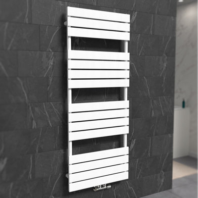 B&Q -  1600 X 600 mm Central Connection Towel Radiator White Single Flat Tube