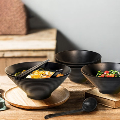 Greentainer Stylish Large Ramen Bowls Set4 Japanese Dinnerware With Chopsticks And Spoons40 Oz For Pasta And Salad from B&Q