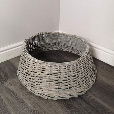 56cm x 43cm Wicker Willow Rattan Tree Skirt in a Grey Colour