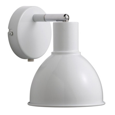 B&Q -  Pop Metal Wall Light  White,plug In Or Mains