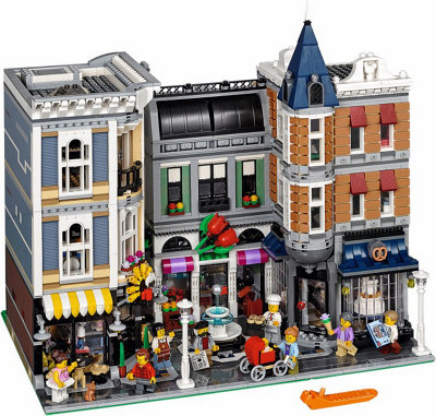 LEGO Creator Expert Assembly Square (10255) Brand New Sealed Free Postage - Image 4