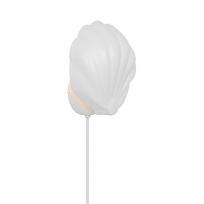 B&Q -  Konchi Metal Wall Light  White,plug In Or Mains