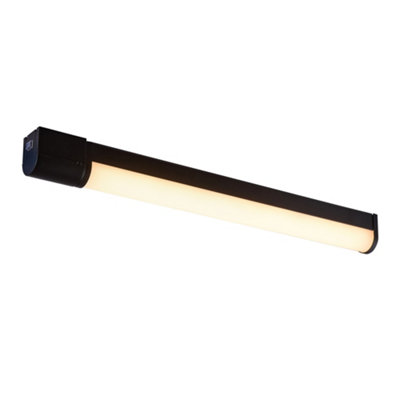 B&Q -  Malaika Aluminium Wall Light On-Fixture Switch Black,mains Led