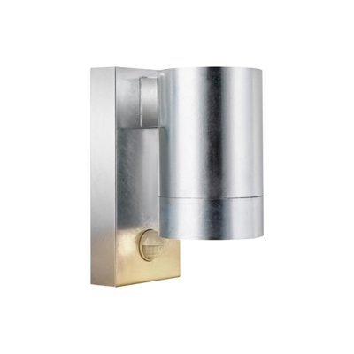 B&Q -  Tin Outdoor Galvanized Steel Wall Light Coastal/marine Safe Silver,mains