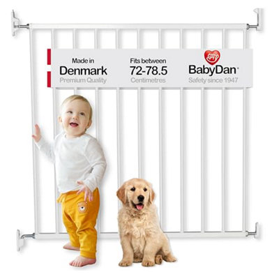 Babydan No TripCovers Openings Between 72-78.5 Cm / 28.4-30.9 InchesBasic Stair Gate / Baby / Safety MetalWhiteMade In from B&Q