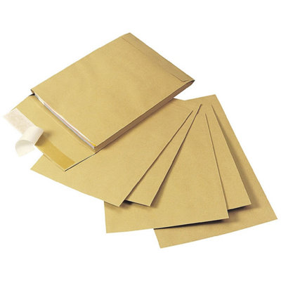 Q-Connect Envelope Gusset 305X254X25mm Peel And Seal 120Gsm Manilla (Pack Of 100) from B&Q