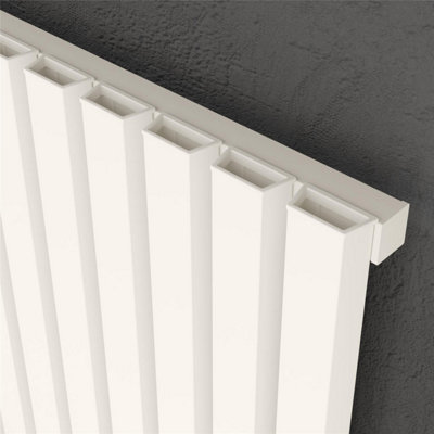 575mm (H) x 404mm (W) - White Single Panel Horizontal Aluminium Radiator (Ryhall) - (0.57m x 0.40m) - Depth 60mm