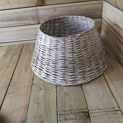 57CM X 28CM Wicker Willow Tree Skirt In a Natural Grey Colour - 3