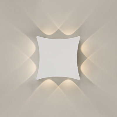 B&Q -  Luminosa Pensa Modern Flush Wall Lamp Led,