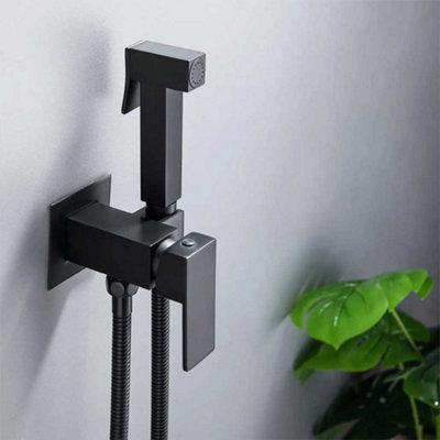 Rea Square Toilet Bidet Douche Mixer Sprayer Black Expandable Handle from B&Q