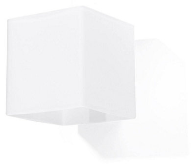 B&Q -  Luminosa 1 Light Flush Wall Light WhiteG9