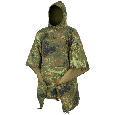 Helikon-Tex Helikon Swagman Roll Poncho Climashield Apex 67G Flecktarn