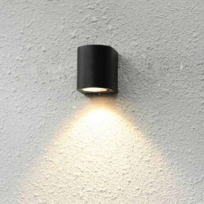 B&Q -  Luminosa Genta Round Outdoor Wall Down Lamp Black Ip54