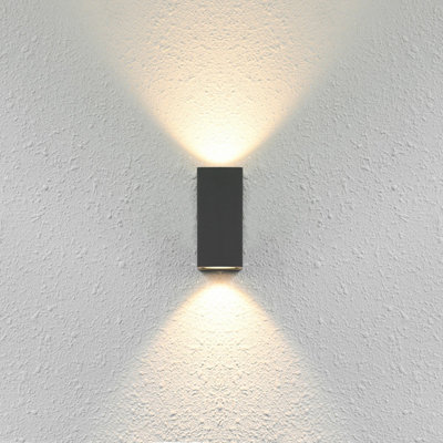 B&Q -  Luminosa Genta Square Outdoor Up Down Wall Lamp Black 2Xgu10 Ip54