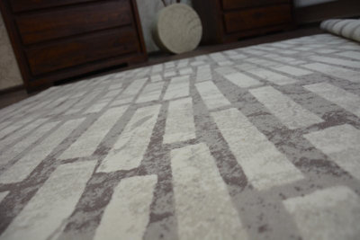 B&Q -  Carpet Acrylic Patara 0244 Cream/l.beige 200X300 Cm