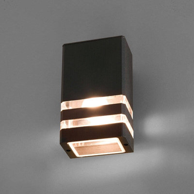 B&Q -  Rio Outdoor Wall Light Black