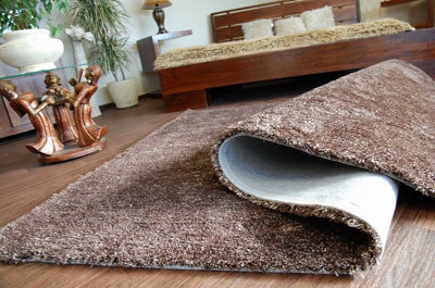 Rugsx Carpet Shaggy Nona Brown 200X290 Cm from B&Q