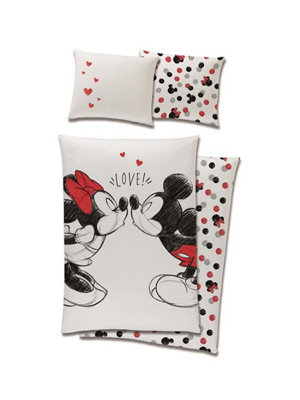 Disney Mickey Mouse Love Single Duvet Cover And Pillowcase Set from B&Q