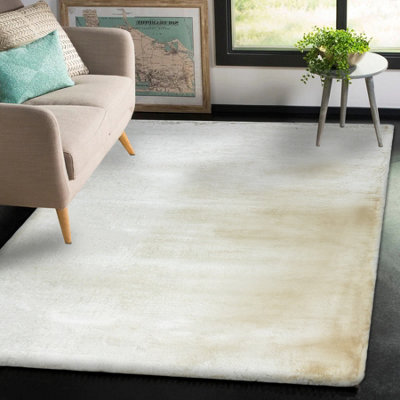 RugsX Modern Carpet Teddy New Wool 45 ShaggyPlushVery Thick Cream  80X150 Cm from B&Q
