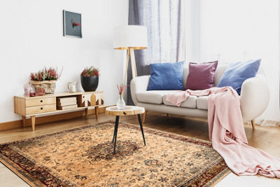 RugsX Wool Carpet Polonia Kordoba25 RosetteFrame Light Ruby 135X200 Cm from B&Q