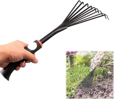 9-Tooth Broom RakeDe Luxe Landscaping & Garden Maintenance Tool