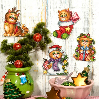Groves Of Thames CatsCounted Cross Stitch Kit: Cats: Set Of 4Orchidea from B&Q