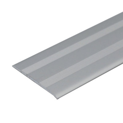 A08 930mm X 35mm 2.3mm Anodised Aluminium Flat Door Threshold ProfileSilver0.93M from B&Q