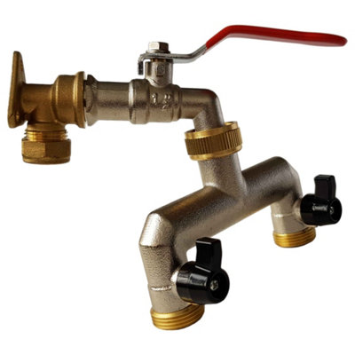 15mm Brass Wall Flange Kit For Copper Pipe With Lever Tap And 3/4" Bsp Two-Way Metal SplitterSet from B&Q
