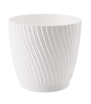 Mika 150mm White Round Flower Pot With Coordinating Saucer Small Indoor Plant Pot from B&Q