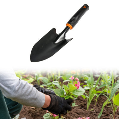Wide De Luxe Garden Spade Steel Hand Spade With Ergonomic Non Slip Handle 8 Cm Blade 0.3 Kg from B&Q