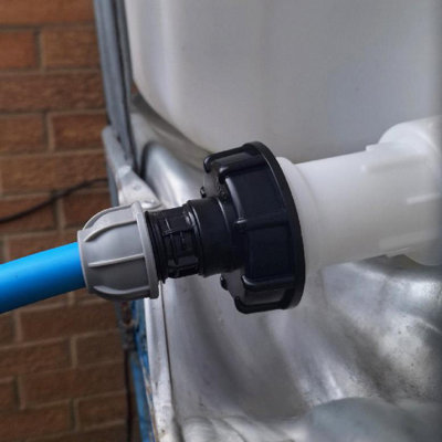 Ibc Tank S60X6 Extension Kit With 20mm Mdpe Straight Joiner And 34 Bsp Cap from B&Q