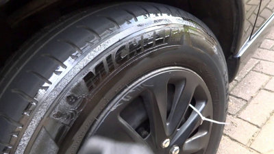 5Ltr Tyre Paint - Tyre Shine Restorer 5Litre Tin for Rubber - 5