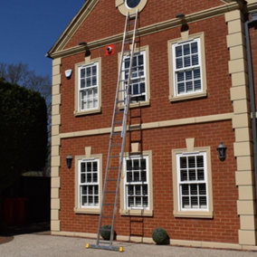 6.24m Trade Master Pro 2 Section Extension Ladder